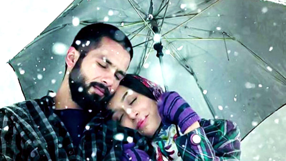 ২০১৪ সালে মুক্তি পাওয়া এই ছবিতে মুখ্য ভূমিকায় দেখা গিয়েছিল শাহিদকে। সিনেমার কিছু দৃশ্যে অভিনয় করার জন্য অভিনেতা তাঁর মাথার সব চুল কেটে ফেলেছিলেন। 