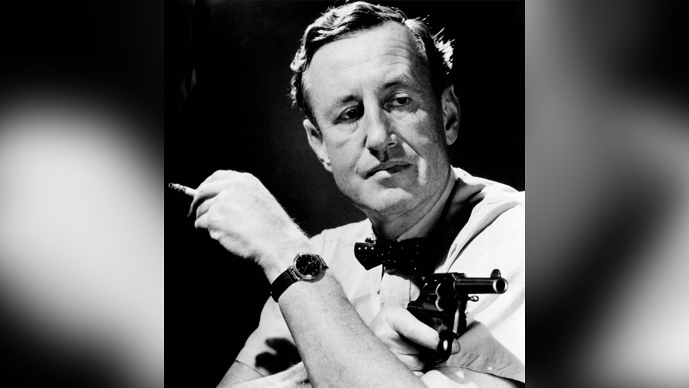 এর পর এই ছবি বেশ কয়েক বার হাত পাল্টে ১৯২৩ সালে ইভলিন সেন্ট ক্রোইক্স ফ্লেমিংয়ের দখলে আসে। ইভলিনের ছেলে ইয়ান ফ্লেমিং জেমস বন্ডের স্রষ্টা।