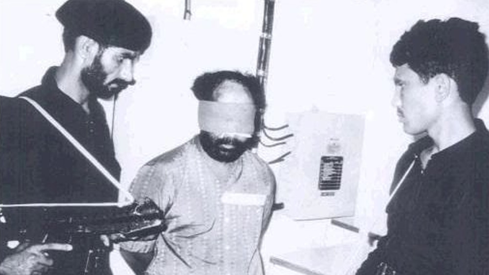 প্রেসিডেন্ট গায়ুমের বিরুদ্ধে সশস্ত্র অভ্যুত্থানের মূল চক্রী ছিলেন মলদ্বীপের প্রভাবশালী ব্যবসায়ী আবদুল্লা লুতিফি। ভারতীয় সেনার অভিযানে বন্দি হয়েছিলেন তিনি।