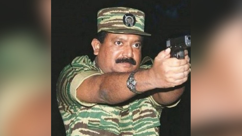 একদা আর এক তামিল জঙ্গিগোষ্ঠী এলটিটিইর সদস্য ছিলেন মহেশ্বরণ। কিন্তু এলটিটিই প্রধান ভেলুপিল্লাই প্রভাকরণের সঙ্গে মতবিরোধের কারণে ১৯৮০ সালে গড়েন নতুন গোষ্ঠী প্লট। মলদ্বীপ-কাণ্ডের কিছু দিন পরেই খুন হন তিনি।