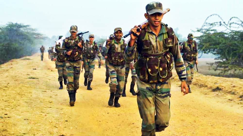 মলদ্বীপে অভিযানের দায়িত্ব দেওয়া হয়েছিল আগরায় ‘৫০ ইনডিপেন্ডেন্ট প্যারাস্যুট ব্রিগেড’-কে। নেতৃত্বে ছিলেন ব্রিগেডিয়ার ফারুক বালসারা এবং কর্নেল সুভাষ জোশী। 