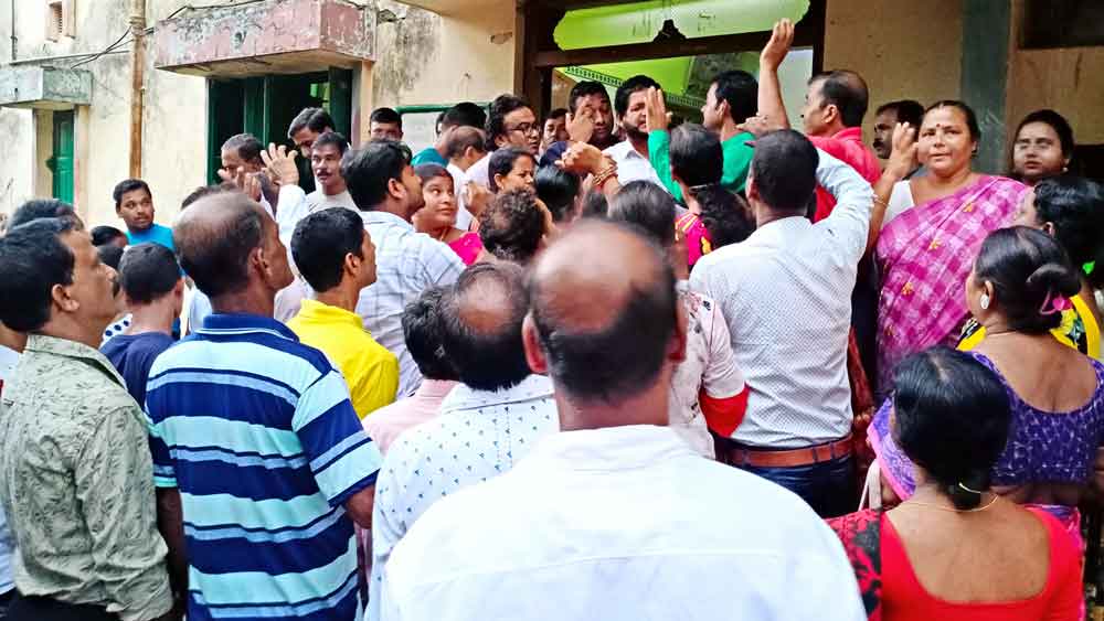 Congress councilor refuses to join TMC in Bishnupur 