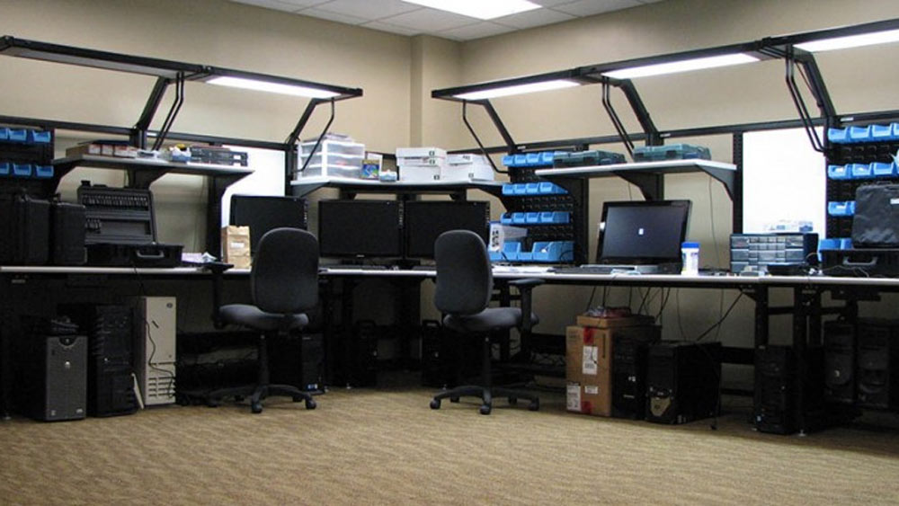 উত্তরপ্রদেশ ভাবনা-চিন্তা শুরু করেছে। দিল্লিতে ইতিমধ্যেই একটি সাইবার ফরেনসিক গবেষণাগার রয়েছে। বেশ কয়েকটি রাজ্য ভাবছে এই ধরনের গবেষণাগার তৈরির কথা।