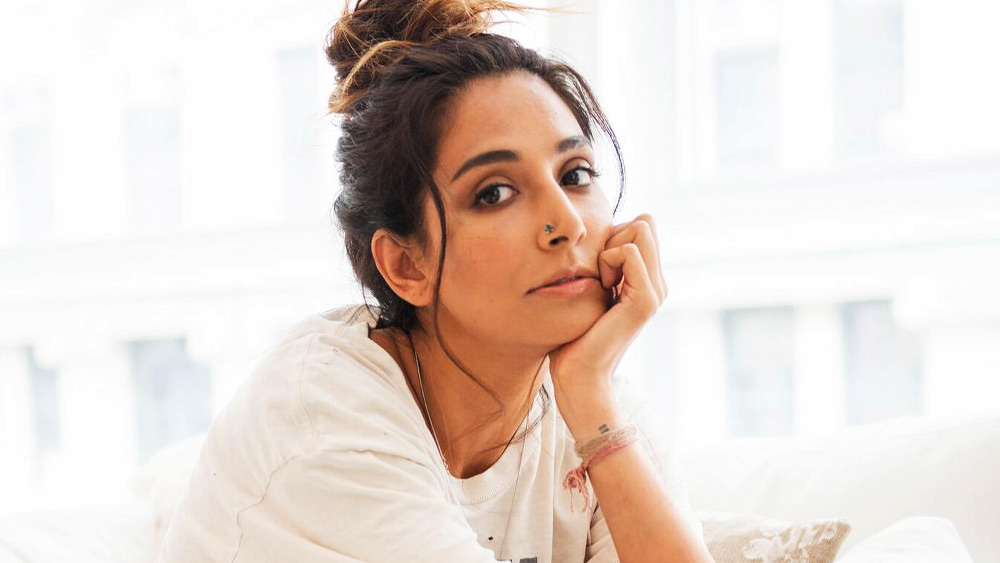 সম্প্রতি এক সাক্ষাৎকারে তিনি তাঁর সংসার জীবন থেকে শুরু করে সম্পর্কের রসায়ন এবং সেই সংক্রান্ত অন্যান্য অজানা তথ্য ভাগ করে নিয়েছেন।