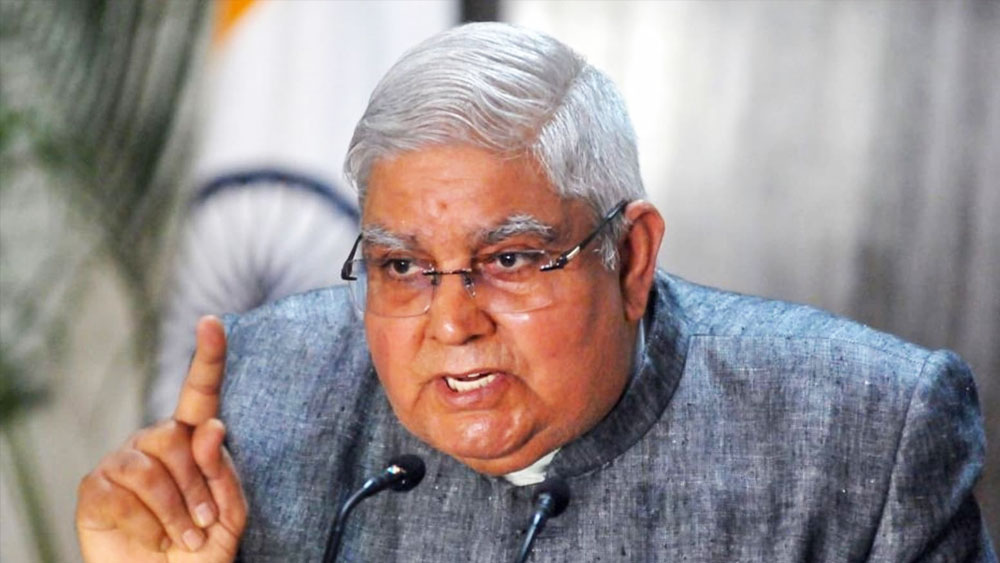 শনিবার উপরাষ্ট্রপতি পদপ্রার্থী হিসাবে জগদীপ ধনখড়ের নাম ঘোষণা করেছে বিজেপি। এক কালের সাংসদ, বিধায়ক, রাজ্যপাল হয়ে এ বার উপরাষ্ট্রপতি হওয়ার পথে।