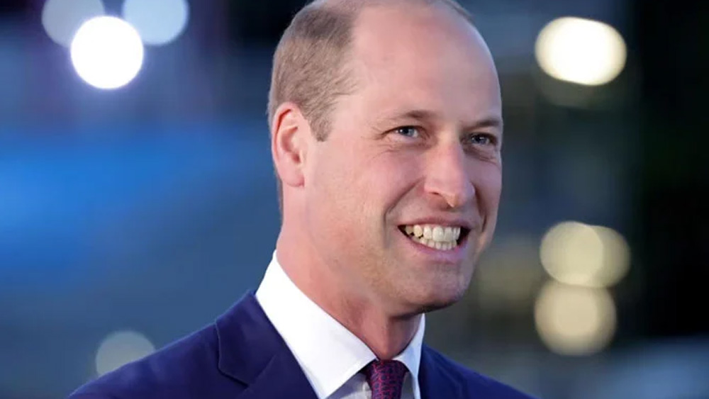 ২০০৯ সালে রয়্যাল এয়ারফোর্সের উদ্ধারকারী বাহিনীতে যোগ দিয়েছিলেন ইংল্যান্ডের যুবরাজ উইলিয়াম। বিপর্যয়স্থলে গিয়ে উদ্ধারকাজ চালাতেন তিনি। পরে ২০১৫ থেকে টানা দু’বছর বায়ুসেনার এয়ার অ্যাম্বুল্যান্স চালিয়েছিলেন উইলিয়াম।