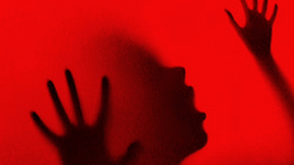 কখনও তাঁদের গায়ে কামড় বসিয়ে, কখনও বা তাঁদের ছুরি দিয়েও আহত করে রক্তপান করতেন তিনি। এই কারণে তাঁকে বহু বার গ্রেফতারও করেছে তুর্কি পুলিশ।