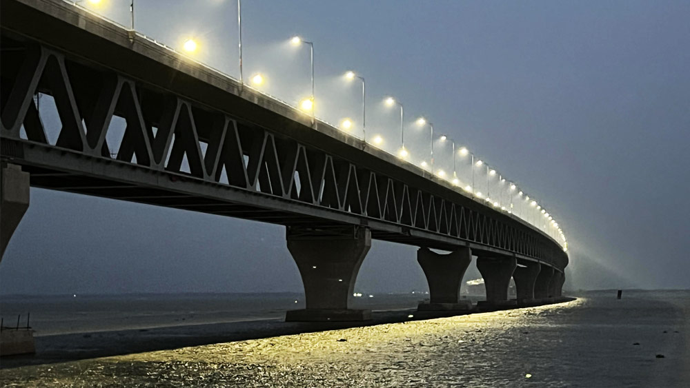 ১৫ জুলাইয়ের মধ্যে সবচেয়ে কম টোল আদায় হয়েছে ঈদের দিন। ১০ জুলাই টোল আদায় হয়েছে ১ কোটি ৪৬ লক্ষ ১০ হাজার ৮৫০ টাকা। 