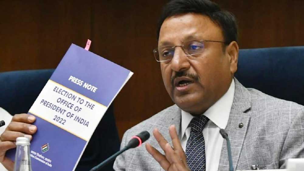 সাংসদ এবং বিধায়কদের সম্মিলিত ভোটমূল্য ১০ লক্ষ ৯৮ হাজার ৭৮২। সাংসদ ও বিধায়কদের সম্মিলিত ভোটমূল্য প্রায় সমান। কয়েকটি আসন খালি থাকায় এ বার মোট ভোটমূল্য ১০ লক্ষ ৮১ হাজার ৯৯১।