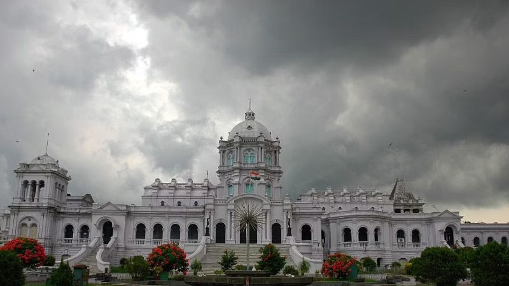 উজ্জয়ন্ত প্যালেস