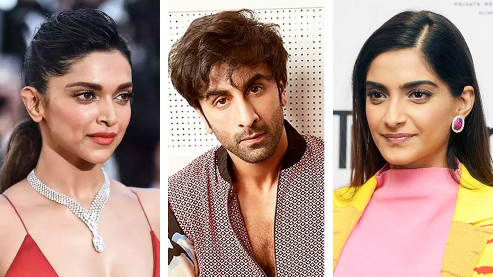 দীপিকা ও সোনম জানান, রণবীর ‘ঠগবাজ’। সম্পর্কে থাকাকালীন ভালবাসার মানুষকে ঠকানোই নাকি তাঁর স্বভাব। এর পর দুই অভিনেত্রীকেই জিজ্ঞাসা করা হয়, রণবীরকে উপহার হিসাবে কী দিতে চান তাঁরা? দু’জনেরই ঠোঁটের গোড়ায় এই প্রশ্নের উত্তর তৈরি। দু’জনে একই ছন্দে বলে উঠলেন ‘কন্ডোম’।