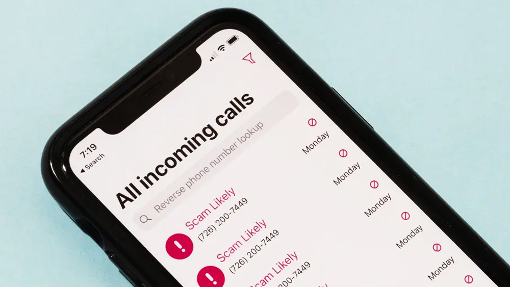 ‘মোর’ অপশন গিয়ে ‘সেটিংস’ আইকনে যান।