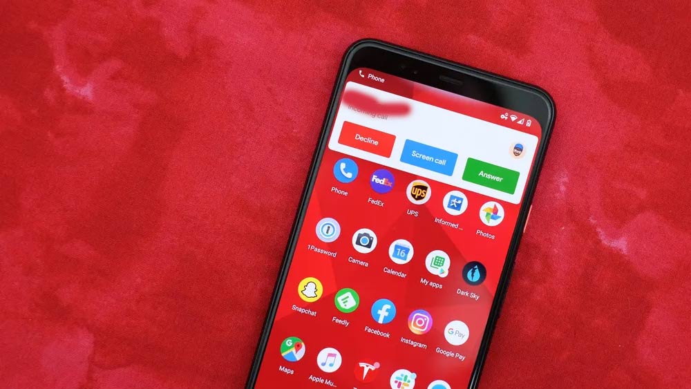 এর পর যেখানে ‘স্প্যাম এবং কল স্ক্রিন’ লেখা দেখতে পাবেন, সেখানে যান। যদি দেখেন ‘কলার’ এবং ‘স্প্যাম আইডি’ অপশনটি বন্ধ আছে, তা হলে সেটি চালু করে দিন।