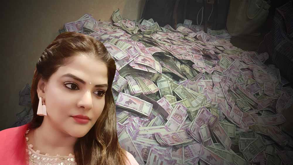 দক্ষিণ কলকাতার একটি ফ্ল্যাট থেকে বস্তাবন্দি ২০ কোটি টাকা উদ্ধার করা হয়েছে। 