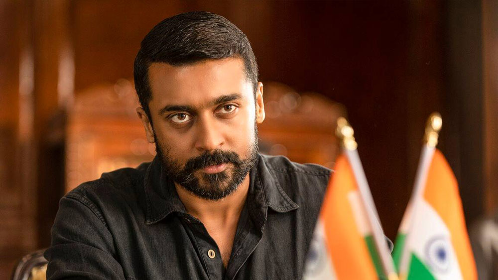 নেদুমারামের স্ত্রী সুন্দরীর চরিত্রে অভিনয় করেন অপর্ণা। ছবিতে সুন্দরী স্বামীর জীবনের সব ওঠাপড়ায় পাশে থাকেন। ছবিতে পরেশ রাওয়াল, মোহন বাবুরাও রয়েছন।