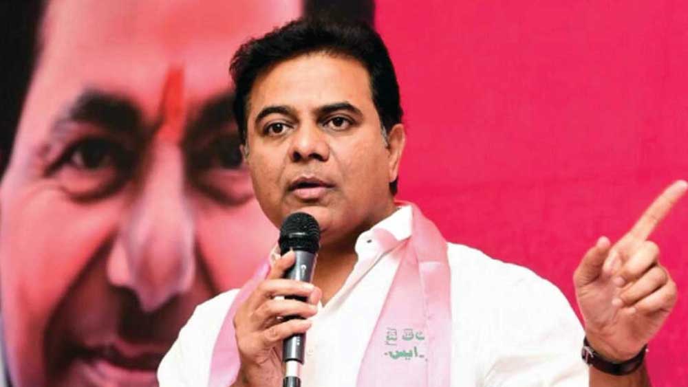 এই প্রসঙ্গে তেলঙ্গানার ক্ষমতায় থাকা টিআরএস দলের কার্যনির্বাহী সভাপতি কেটি রামা রাওয়ের প্রশ্ন এবং দাবি এই বিতর্ক আরও খানিকটা উস্কে দিয়েছে। একটি টুইটবার্তায় প্রশ্ন তুলে তিনি বলেন, গত আট বছরে কেন্দ্রের এনডিএ সরকার ক্ষমতায় আসার পর তাদের কত জন নেতা বা তাঁদের আত্মীয়দের উপর ইডি, ‌আয়কর বা সিবিআই অভিযান চালিয়েছে? বিজেপি নেতাদের ‘হরিশ্চন্দ্রের বংশধর’ বলেও কটাক্ষ করেন তিনি।