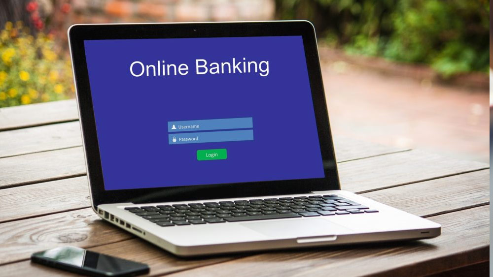 সিবিআই-ও এর বিরুদ্ধে পৃথক ভাবে এফআইআর করেছে। স্মার্টফোন সংস্থা শাওমি ইন্ডিয়ার ৫,৫৫১ কোটি টাকা বাজেয়াপ্ত করে এনফোর্সমেন্ট ডিরেক্টরেট। তদন্তে জানা যায়, নিজস্ব সুবিধার জন্য তিনটি বিদেশি সংস্থাকে টাকা পাঠিয়েছে ইডি।