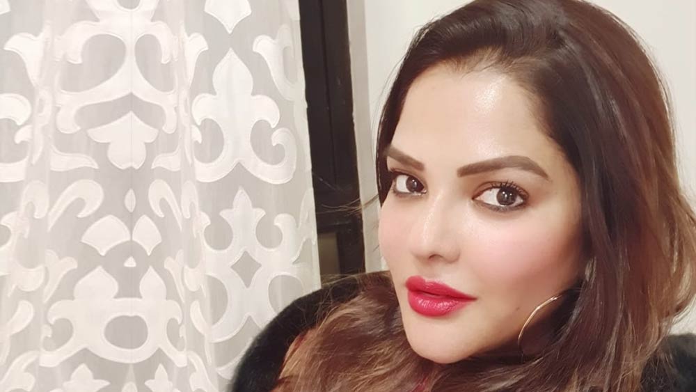 ২০১৩ সালের পর বাংলার আর কোনও ছবিতে সে ভাবে দেখা যায়নি অর্পিতাকে। তবে সংঘমিত্রাকে তিনি বেশ কয়েক বছর পর দেখা হতে জানিয়েছিলেন, তিনি ওড়িয়া এবং তামিল ছবিতে অভিনয় করছেন। সঙ্গে মডেলিংও করছেন।  