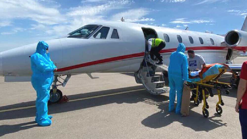 সূত্রের খবর, গত তিন বছরে মোট ৪,১০০ জন ব্যক্তি এয়ার অ্যাম্বুল্যান্সের পরিষেবা লাভ করেছেন।