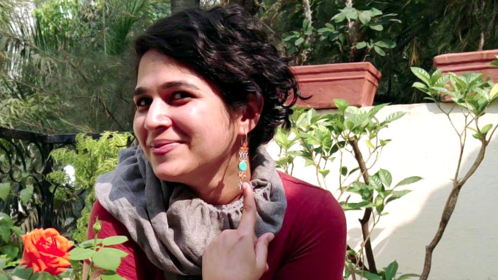 অভিনেত্রী জানিয়েছেন, তিনি এর পরে ‘নামকরণ’ ধারাবাহিকের জন্য কাজ শুরু করবেন। এই ধারাবাহিকে তাঁর মাকেও অভিনয় করতে দেখা গিয়েছে।