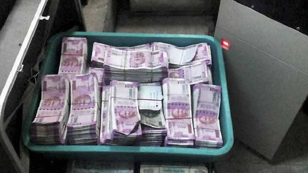 উদ্ধার হওয়া মোট সম্পত্তির পরিমাণ ছিল প্রায় ২৮৪ কোটি টাকা। পরে দুবাইয়েও পীযূষের দু’টি সম্পত্তির হদিস পান তদন্তকারী কর্তারা।