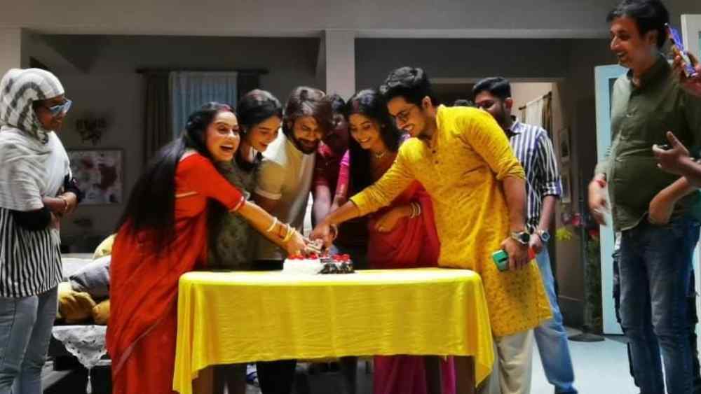 ১০০ পর্ব উদ্‌যাপন