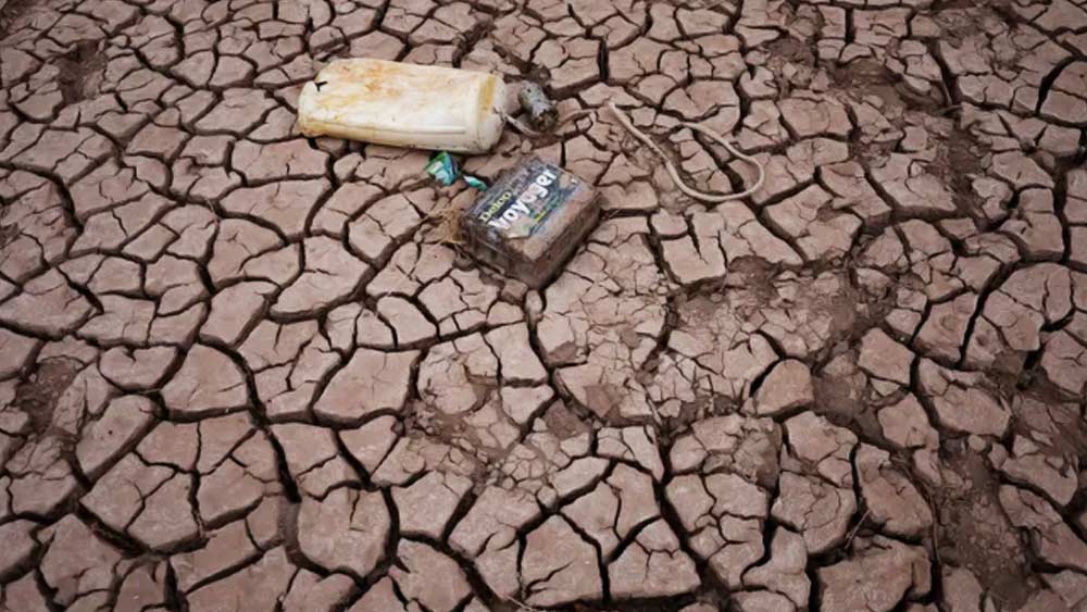 দক্ষিণ-পশ্চিম আমেরিকায় বসবাসকারী মানুষদের কাছে এই জলাধারের গুরুত্ব অপরিসীম। তবে সুবিশাল এই জলাধারের জলের স্তর ১৯৮৩ সাল থেকে প্রায় ১৭০ ফুট নেমে গিয়েছে।