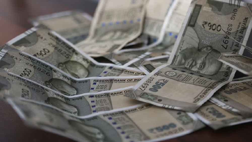 সেভিংস অ্যাকাউন্ট, ফিক্সড ডিপোজিট এবং রেকারিং ডিপোজিটের বেওয়ারিশ টাকা রিজার্ভ ব্যাঙ্কের ডিপোজিটর এডুকেশন অ্যান্ড অ্যাওয়ারেনেস ফান্ড (ডিইএএফ বা ডেফ)-এ জমা পড়ে।