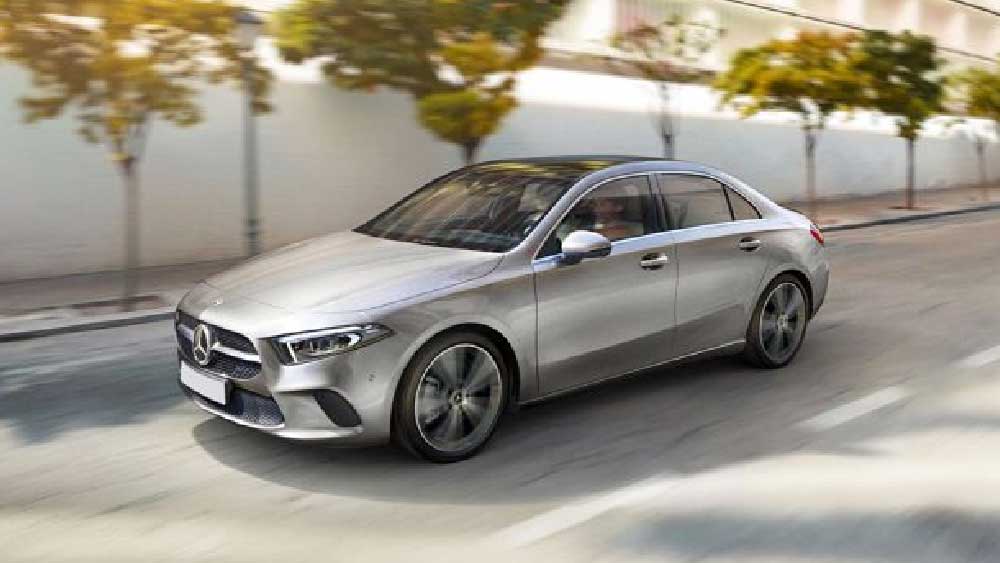 মার্সিডিজের একটি ‘এ-ক্লাস সেডান’ গাড়ির আনুমানিক মূল্য ২৭ থেকে ৩১ লক্ষ। মার্সিডিজের একটি এ-ক্লাস লিমুজিন গাড়ির ন্যূনতম মূল্য ৪১ লক্ষ।