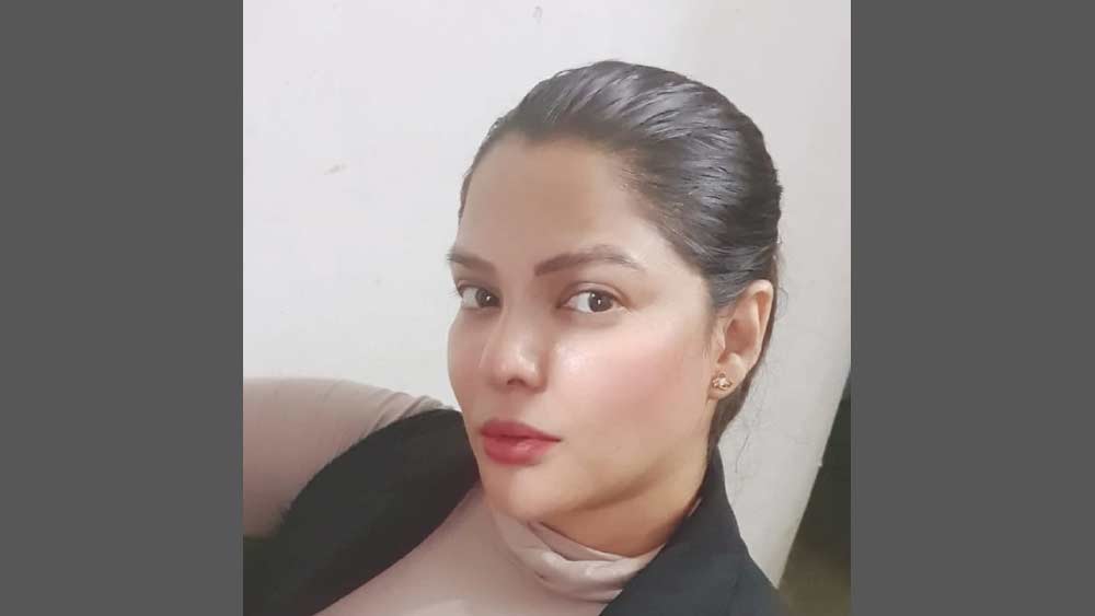 অর্পিতার নামে প্রায় এক কোটি টাকার স্থায়ী আমানত (ফিক্সড ডিপোসিট)-এর কাগজ বেলঘরিয়ার ফ্ল্যাটে মিলেছে বলে ইডি সূত্রে খবর। এ ছাড়াও তালিকায় রয়েছে প্রচুর শেয়ারের কাগজ, সম্পত্তির দলিল, একাধিক পেন ড্রাইভ, সিডি, ট্যাব এবং দামি হাতঘড়ি।