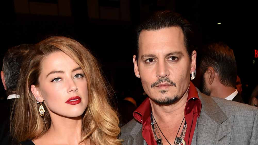 অ্যম্বার সমর্থকেরা যদিও প্রশ্ন তুলেছেন, অভিনেত্রী কি সবতেই হারবেন? স্বামীর বিরুদ্ধে গার্হস্থ্য হিংসার অভিযোগ এনে মিথ্যেবাদী প্রমাণিত হওয়াই কি যথেষ্ট অপমানের ছিল না তাঁর কাছে? এ বার কি তাঁকে সর্বস্বান্ত করেও ছাড়বেন জনি? কাজ না থাকলে তারকা স্বামীকে কী ভাবে ওই বিপুল ক্ষতিপূরণের অর্থ দেবেন অ্যাম্বার?