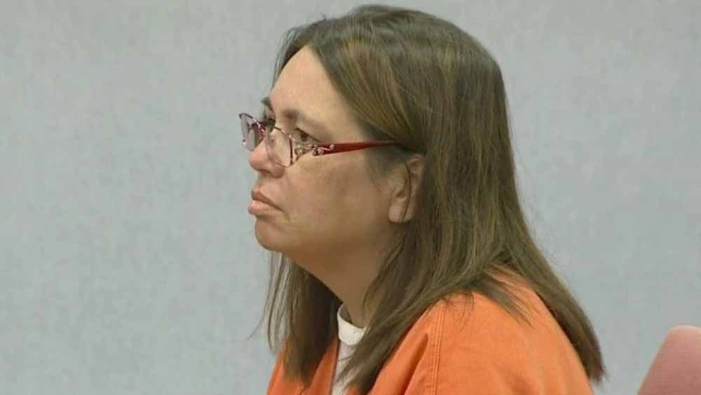 প্রাক্তন স্বামীর মৃত্যুর পরে  ক্রিস্টিনা ওই পাখিটিকে নিয়ে যান। কারণ, মার্টিনের পর তোতাটি সবচেয়ে বেশি চিনত তাঁকেই।