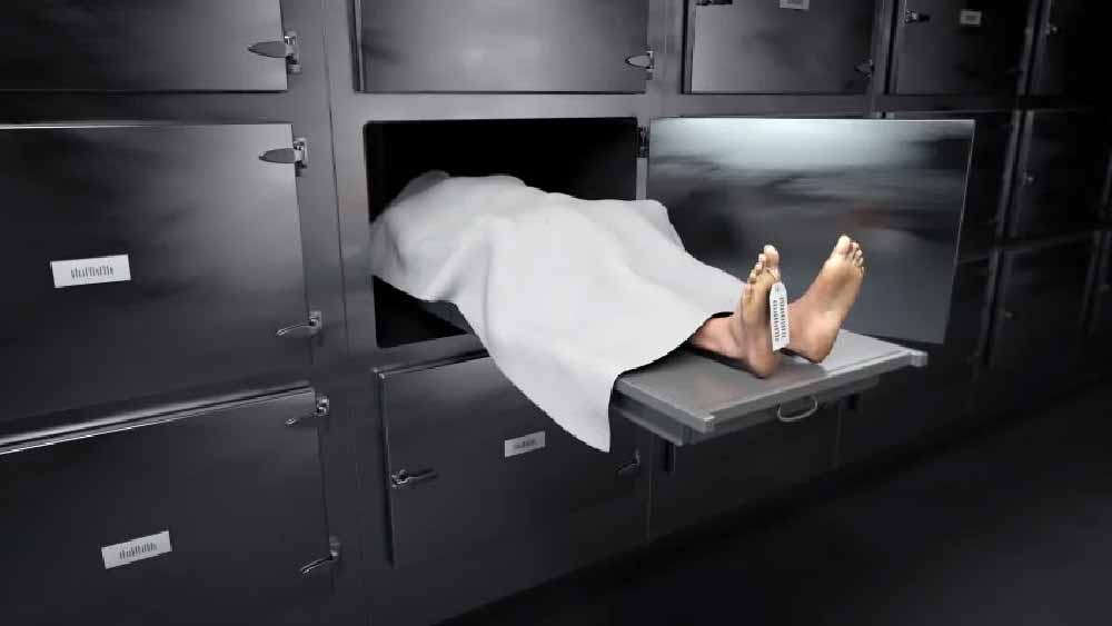 সকালে ঘুম থেকে উঠে নিয়ম করে তিনটি জায়গায় যান শরিফ চাচা— থানা, হাসপাতাল, আর শেষে মর্গে। বেওয়ারিশ দেহ পেলেই সঙ্গে নিয়ে চলে আসেন।