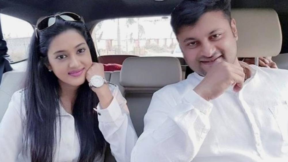 Anubhav Sinha Orissa Based Star Couple Anubhav Mohanty And Varsha Priyadarshini File Divorce 5579