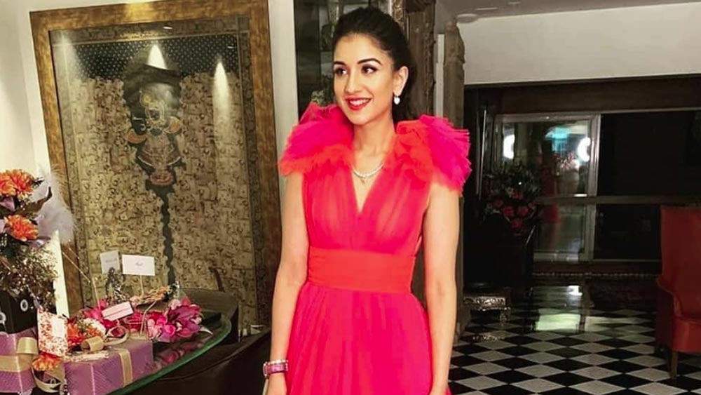 ২০১৯ সালের পর ২০২১-এ অনন্তকে রিলায়েন্সের সৌরশক্তি সংক্রান্ত দু’টি সংস্থার ডিরেক্টর ঘোষণা করা হয়। সবাই ভেবেছিল, এর পর হয়তো ছেলের নতুন সম্পর্কের ঘোষণা করবেন মুকেশ। কিন্তু তা হয়নি।