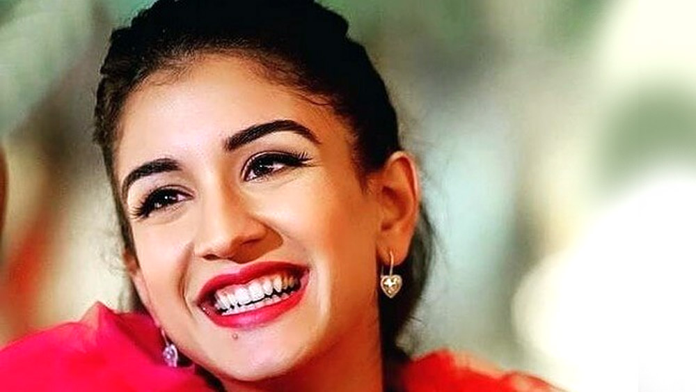 তবে অম্বানীরা না জানালেও রাধিকা এবং তাঁর ‘ননদ’ মুকেশ কন্যা ঈশা-র বন্ধুত্বের কথা কান পাতলেই শোনা যায় ঘনিষ্ঠমহলে। এমনকি, শাশুড়ি মা নীতার সঙ্গেও রাধিকার সম্পর্ক নাকি খুবই ভাল!