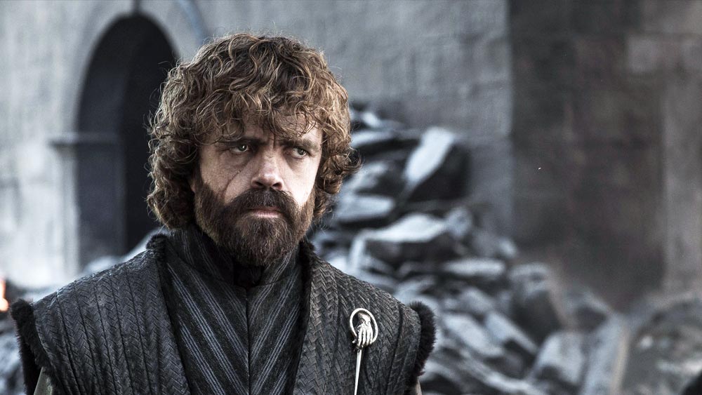 হ্যাঁ। ‘প্রাইম টাইম’, ‘এমি’ এবং ‘গোল্ডেন গ্লোব’ পুরস্কৃত হলিউড অভিনেতা পিটার হেইডেন ডিঙ্কলেজ। ১৯৯৫ সাল থেকে হলিউডে কাজ করলেও বড় সুযোগ মেলে ফ্যান্টাসি-ড্রামা সিরিজ ‘গেম অব থ্রোনস’-এ। টিরিয়ন ল্যানিস্টার চরিত্রে অভিনয়ের মাধ্যমে তাঁর আরও একটি পরিচিতি গড়ে ওঠে।