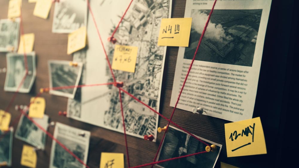 পুলিশ জানিয়েছে, তাঁদের হাতে যে তথ্য রয়েছে, তাতে ওই প্রতারণা চক্রকে ধরা শুধু সময়ের অপেক্ষা। যদিও গত ৩০ মে-র পর অষ্টম স্বামীর সঙ্গে মধুচন্দ্রিমা সেরে ‘কাজল’ আপাতত কোথায়, তার সদুত্তর পাওয়া যায়নি।