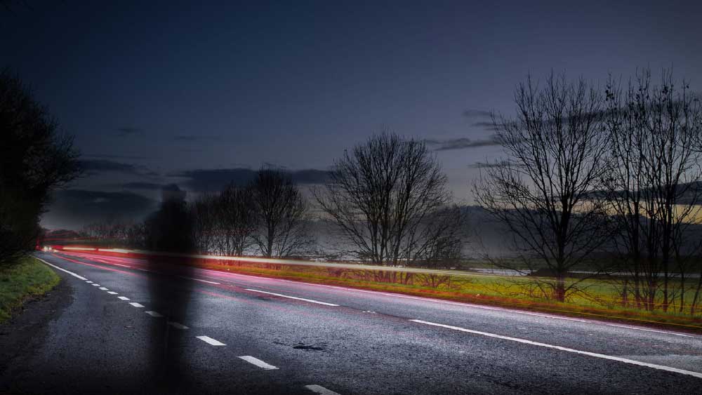 দেশেরই নানা প্রান্তে এমন বেশ কিছু রাস্তা রয়েছে যেগুলিকে ‘ভুতুড়ে’ বলেই মনে করেন স্থানীয়রা। তাঁরা ওই  রাস্তাগুলি এড়িয়ে চলতেই পছন্দ করেন।