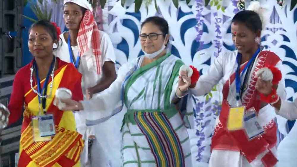 CM Mamata Banerjee joins the dance programme in a mass wedding at Kalchini dgtld