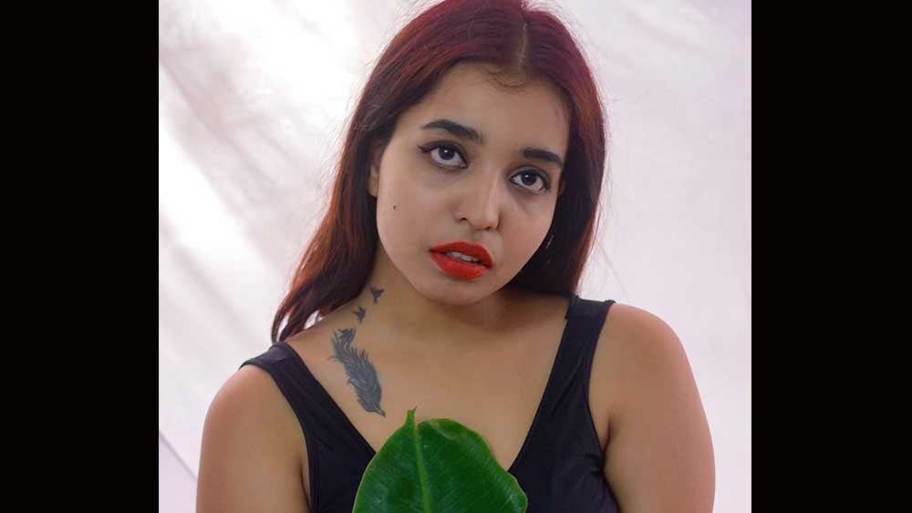 ক্ষমা বুঝেছিলেন তিনিই হতে পারেন দেশের প্রথম মহিলা, যিনি নিজেই নিজেকে বিয়ে করছেন। অর্থাৎ, পথে প্রচুর বাধা আসতে পারে, এ-ও বুঝে গিয়েছিলেন।