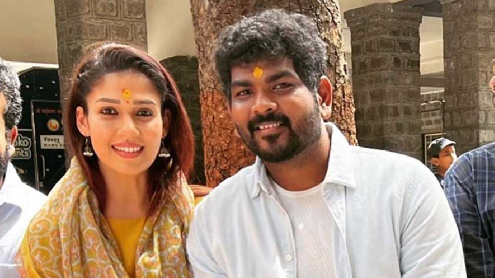 বিয়েতে ছিল নিরামিষ খাবারের আয়োজন। তামিলনাড়ু এবং কেরলের বিভিন্ন পদ হয়েছিল অতিথিদের জন্য। এর মধ্যে ছিল এঁচোড়ের বিরিয়ানি, পনির পাট্টানি কারি, মোর কোজাম্বু, চেট্টিনাড় কারি।