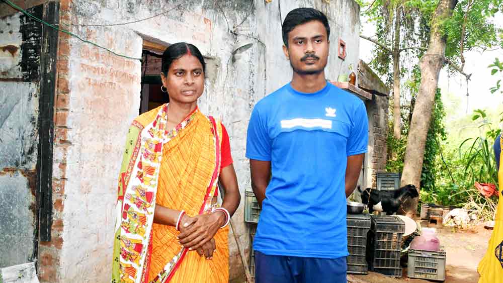 সোমনাথ পাল।