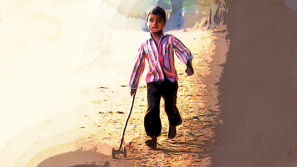 সে ছিল উত্তমের এক মাত্র ছেলে বাদল। বাড়ির সামনে অথবা বন্ধুদের বাড়িতে খেলতে যাওয়া তার নিত্য কর্ম ছিল। আবার একটি নির্দিষ্ট সময় পর নিজে থেকেই বাড়ি ফিরে আসত। বাদলের বাবা-মা তার এই অভ্যাসের সঙ্গে পরিচিত ছিল। কিন্তু বাদল হঠাৎ এক দিন নিরুদ্দেশ হয়ে যায়।