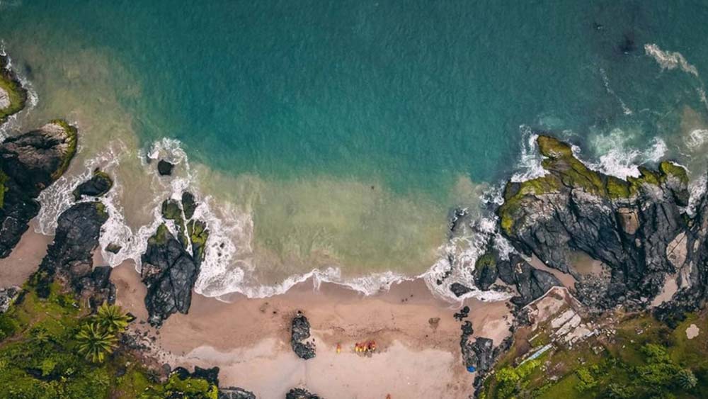 রোমাঞ্চ-প্রিয় পর্যটকদের জন্য সেরা সৈকত কর্নাটকের ‘প্যারাডাইস বিচ’। 