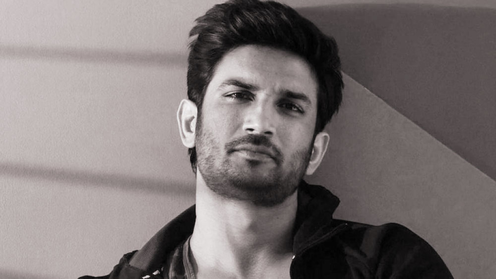 সুশান্ত সিংহ রাজপুতের মৃত্যুর পর এই অনুষ্ঠানে আসা বহু তারকার মন্তব্য নিয়ে জলঘোলা হয়। সুশান্তের মানসিক অবসাদের পিছনে ইন্ডাস্ট্রিকে দায়ী করেন দর্শকরা।