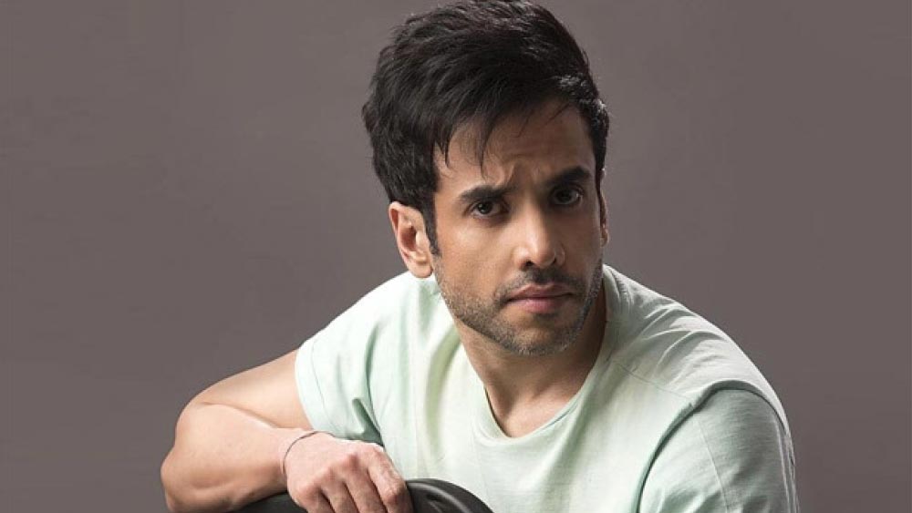 প্রীতিকে আঘাত করার কোনও উদ্দেশ্য তাঁর ছিল না। তুষার এই ঘটনায় খুবই দুঃখিত। অভিনেত্রীর কাছে বার বার ক্ষমা চান তিনি।