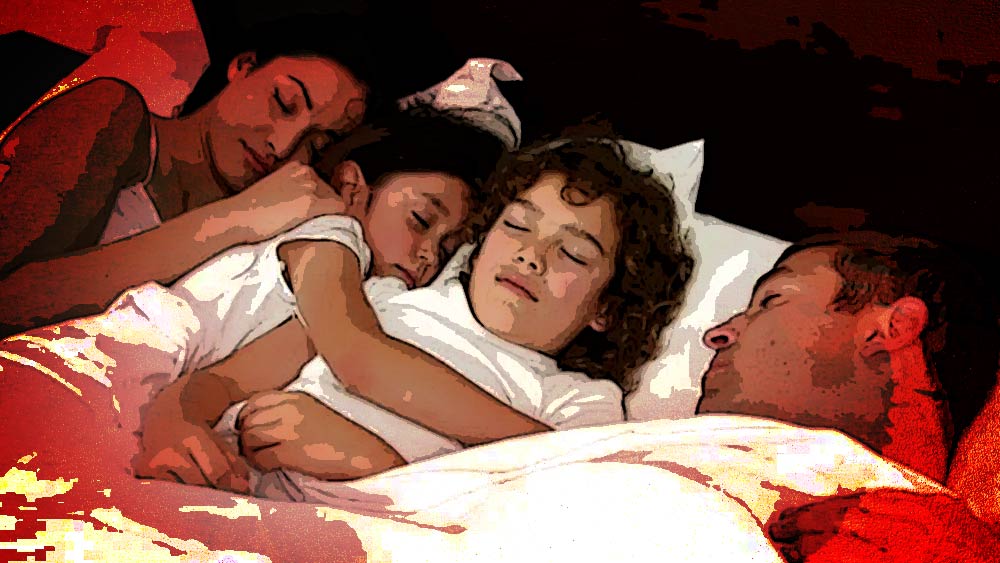 তদন্তকারীরা মনে করেছিলেন যে খুন হওয়ার সময় লেনা ছাড়া বাকি সকলেই ঘুমাচ্ছিলেন। লেনা মৃত্যুর আগে পর্যন্ত আততায়ীর হাত থেকে প্রাণ বাঁচানোর চেষ্টা করে। তার মৃতদেহ বিছানায় আড়াআড়ি ভাবে পড়ে ছিল এবং তার হাতে একটি ক্ষত ছিল।