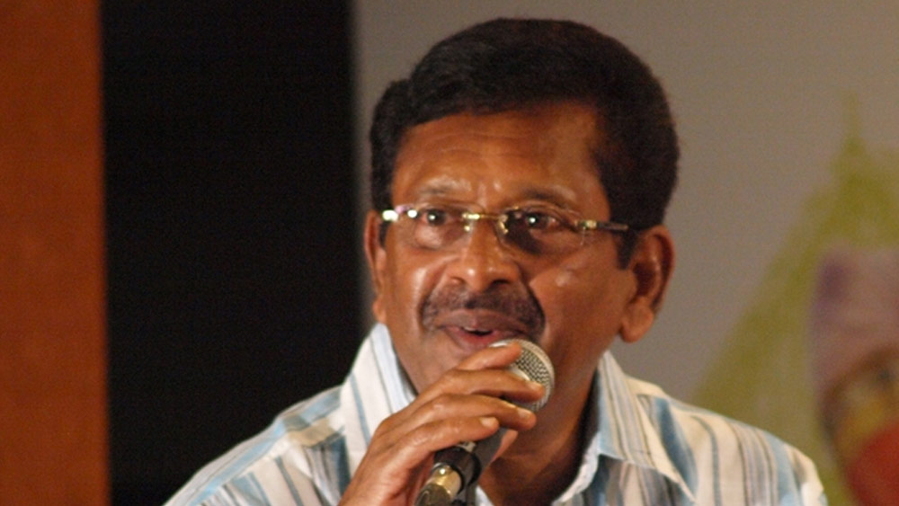 ফয়জল এ-ও ভয় পেয়েছিলেন যে, দুই অভিনেতার মধ্যে কাউকে বেশি প্রাধান্য দেওয়া হলে অন্য অভিনেতার ভক্তকূল রুষ্ট হতে পারে।