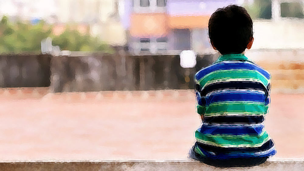 সারাকে গ্রেফতার করে আদালতে হাজির করানো হলে বিচারক ইয়ান হ্যারিস তাঁকে বলেন, তাঁর কর্মকাণ্ডের জন্য ওই নাবালকের জীবনের অনেকখানি সময় নষ্ট হয়েছে এবং তার জীবনে গভীর দাগ পড়েছে।